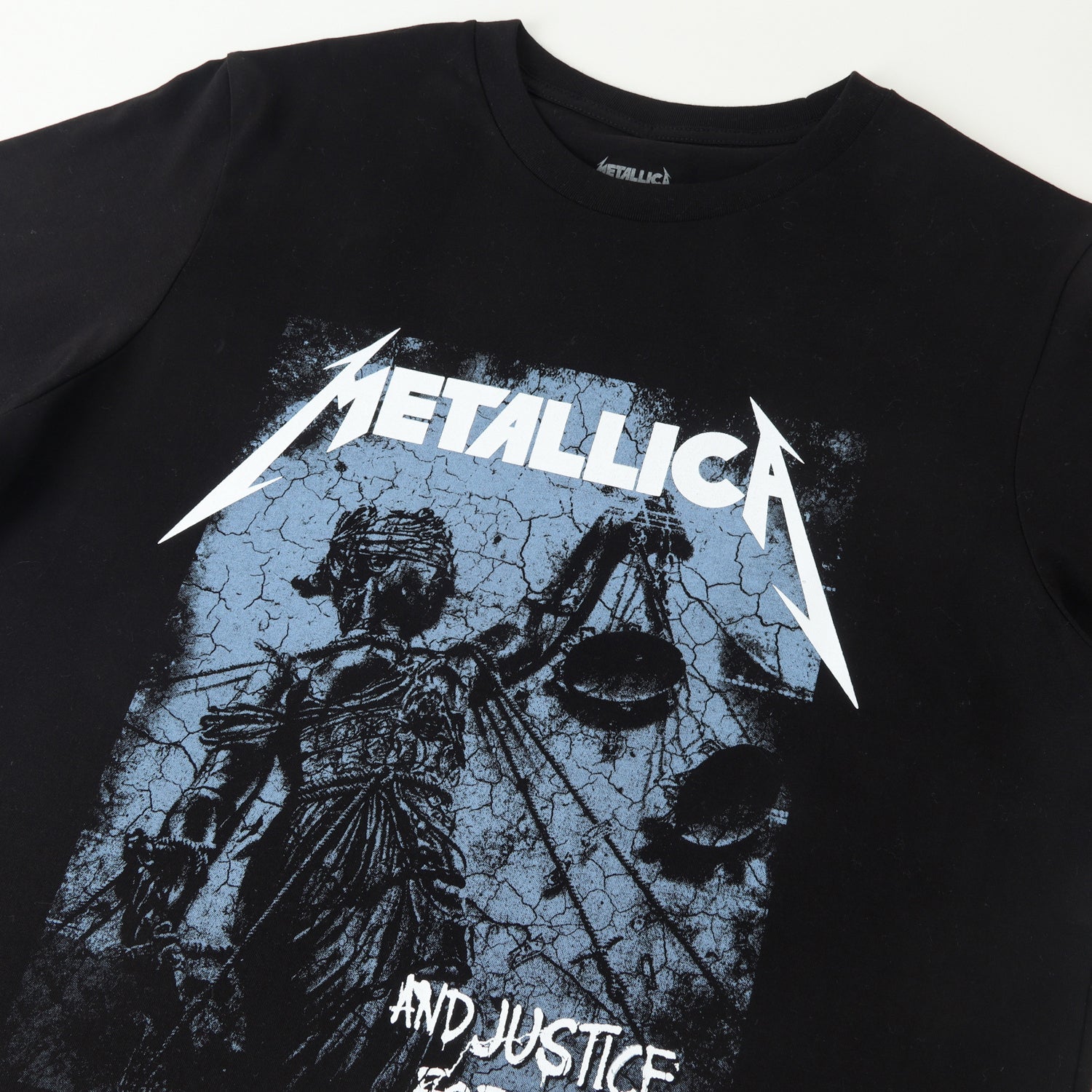 Polera Manga Corta Hombre Justice Negro Metallica