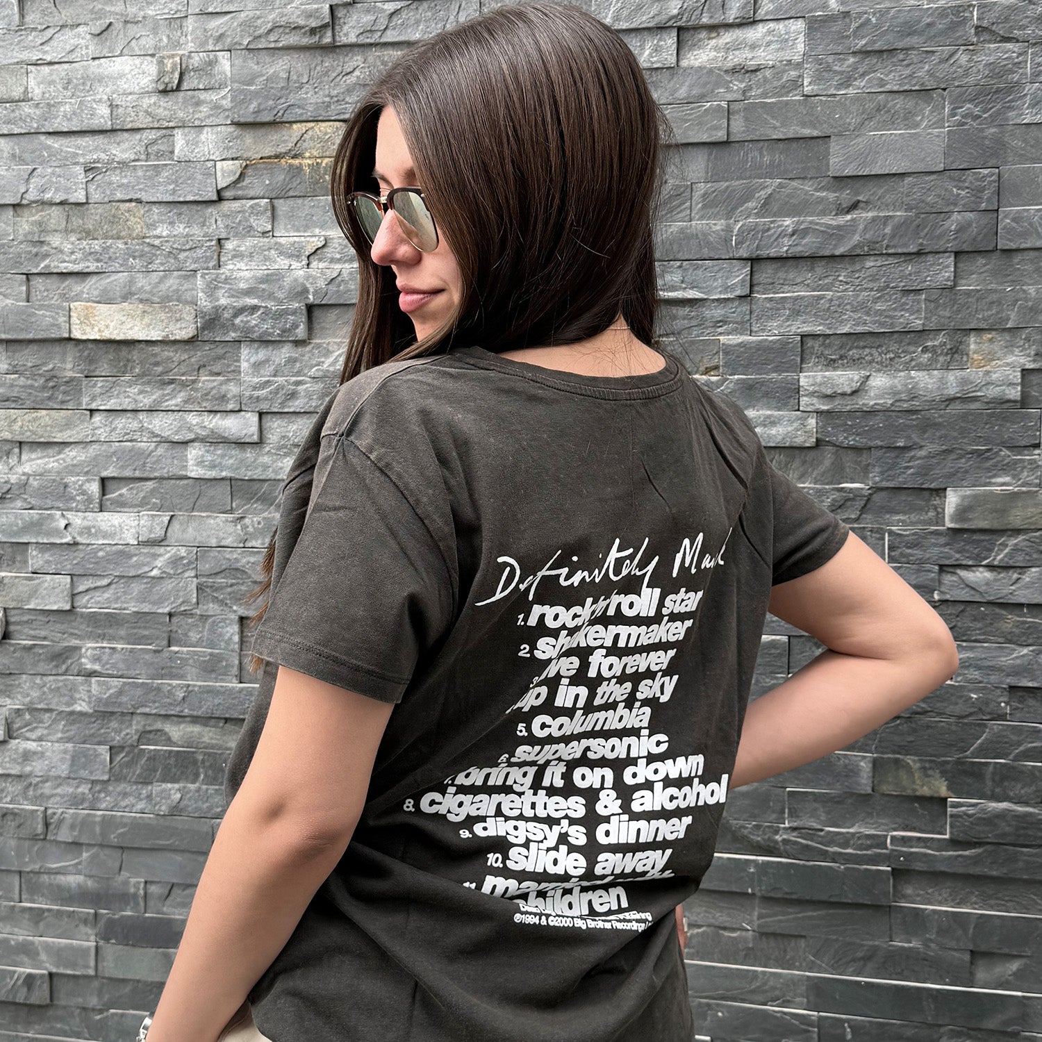 Polera Manga Corta Mujer Negro Playlist Oasis