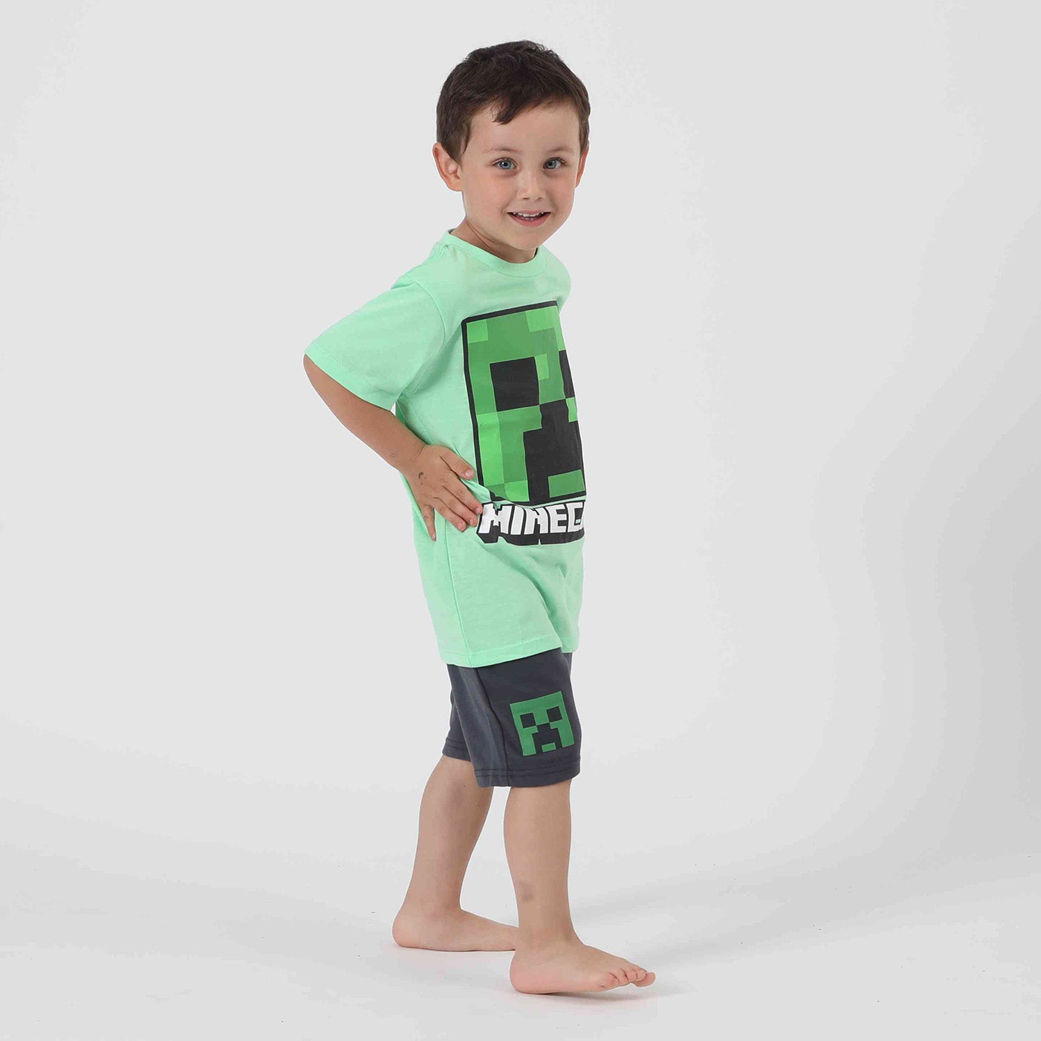Short Niño Logo Acero Minecraft
