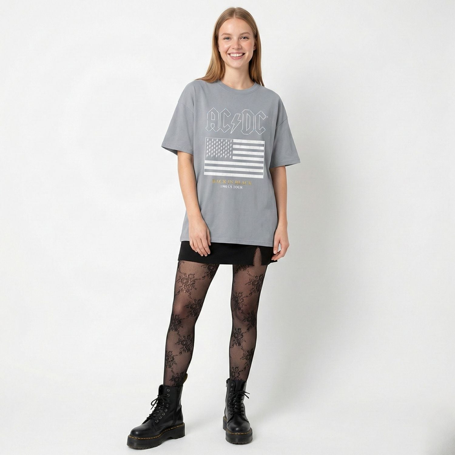 Polera Manga Corta Mujer Bandera Gris ACDC - Poleras Chile | The Brands Club cl