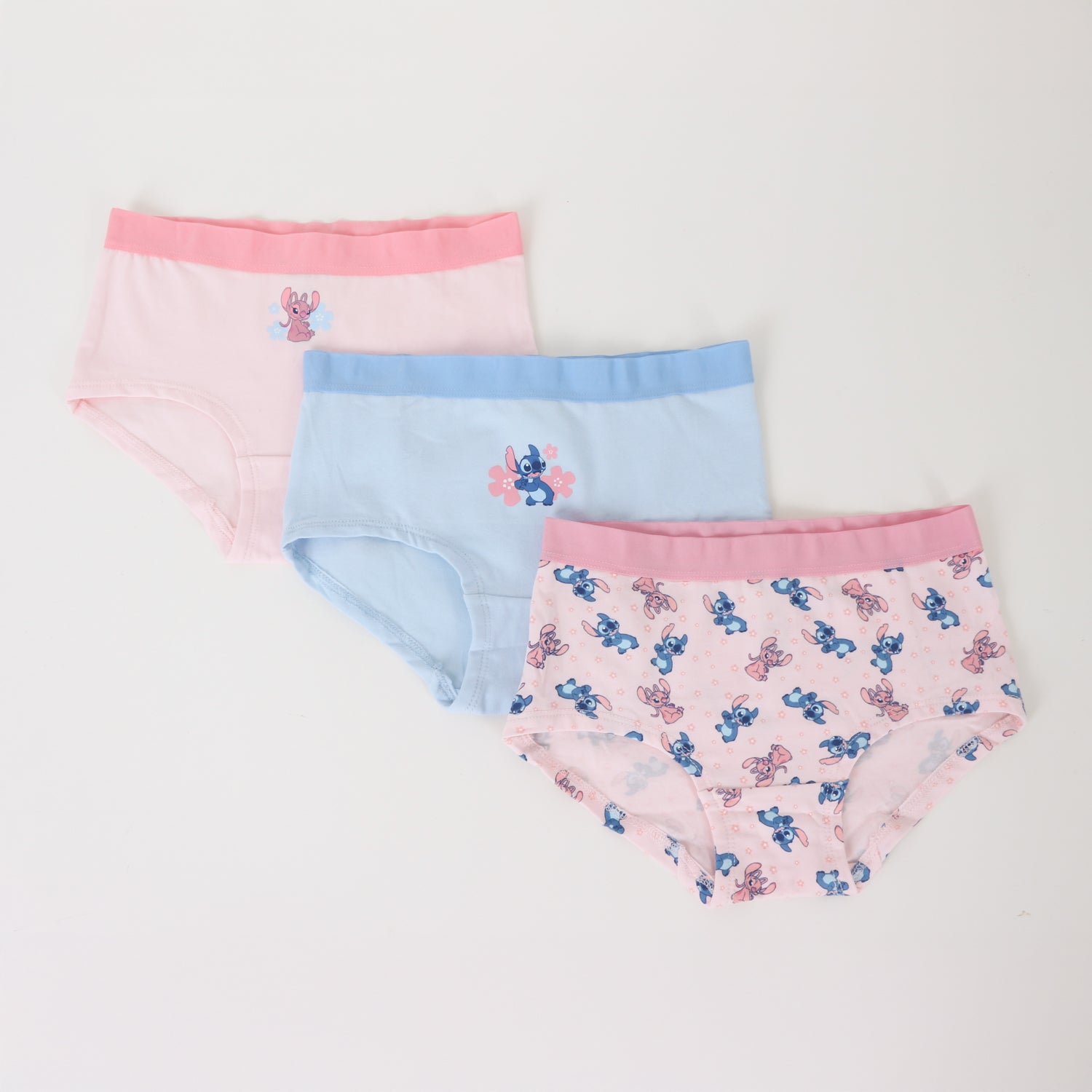 Tripack Calzón Niña Rosado Flores Lilo & Stitch Disney