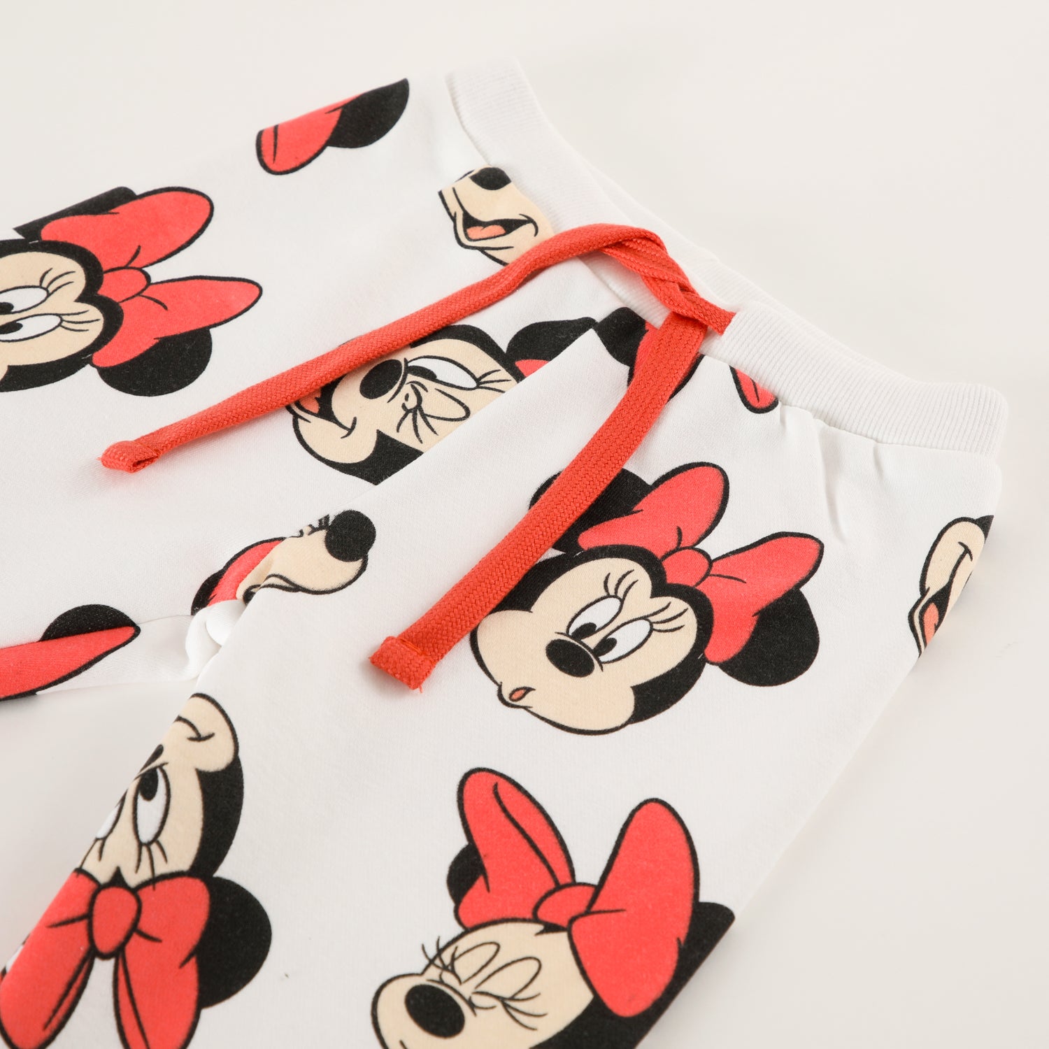 Buzo Niña Minnie Full Print Rosado Disney