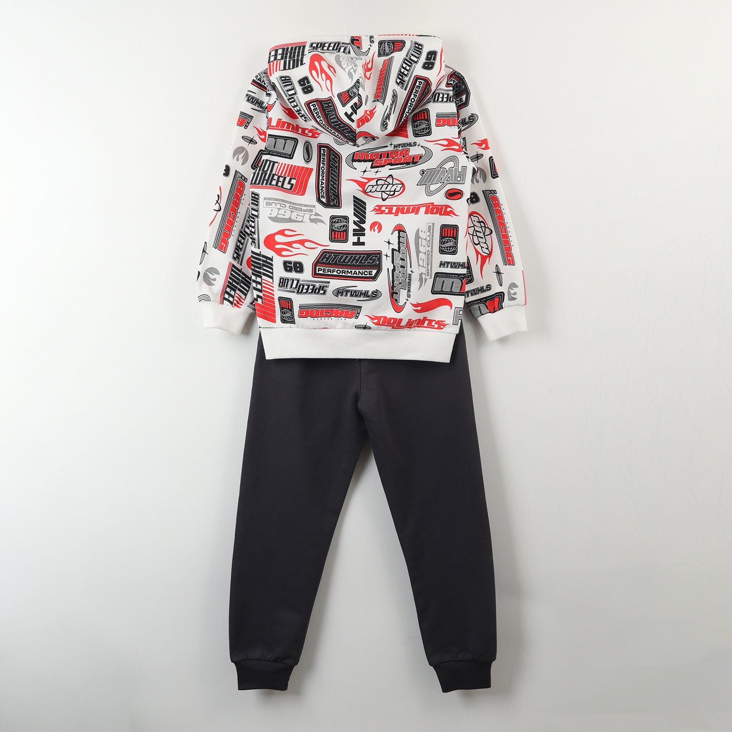 Conjunto Buzo Niño Full Of Logos Beige Hot Wheels