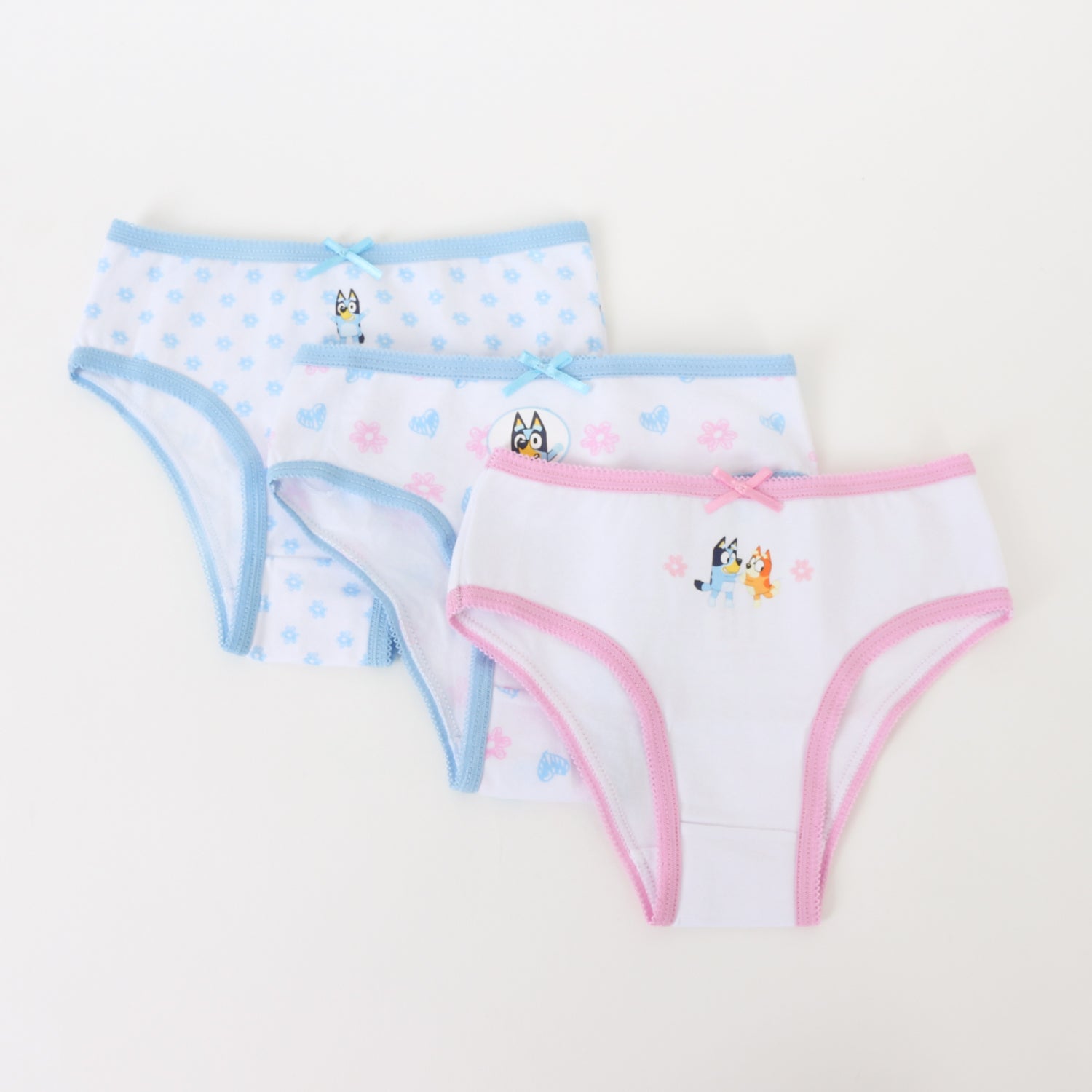Tripack Calzón Niña Blanco Full Print Flores Bluey - Calzones Chile | The Brands Club cl