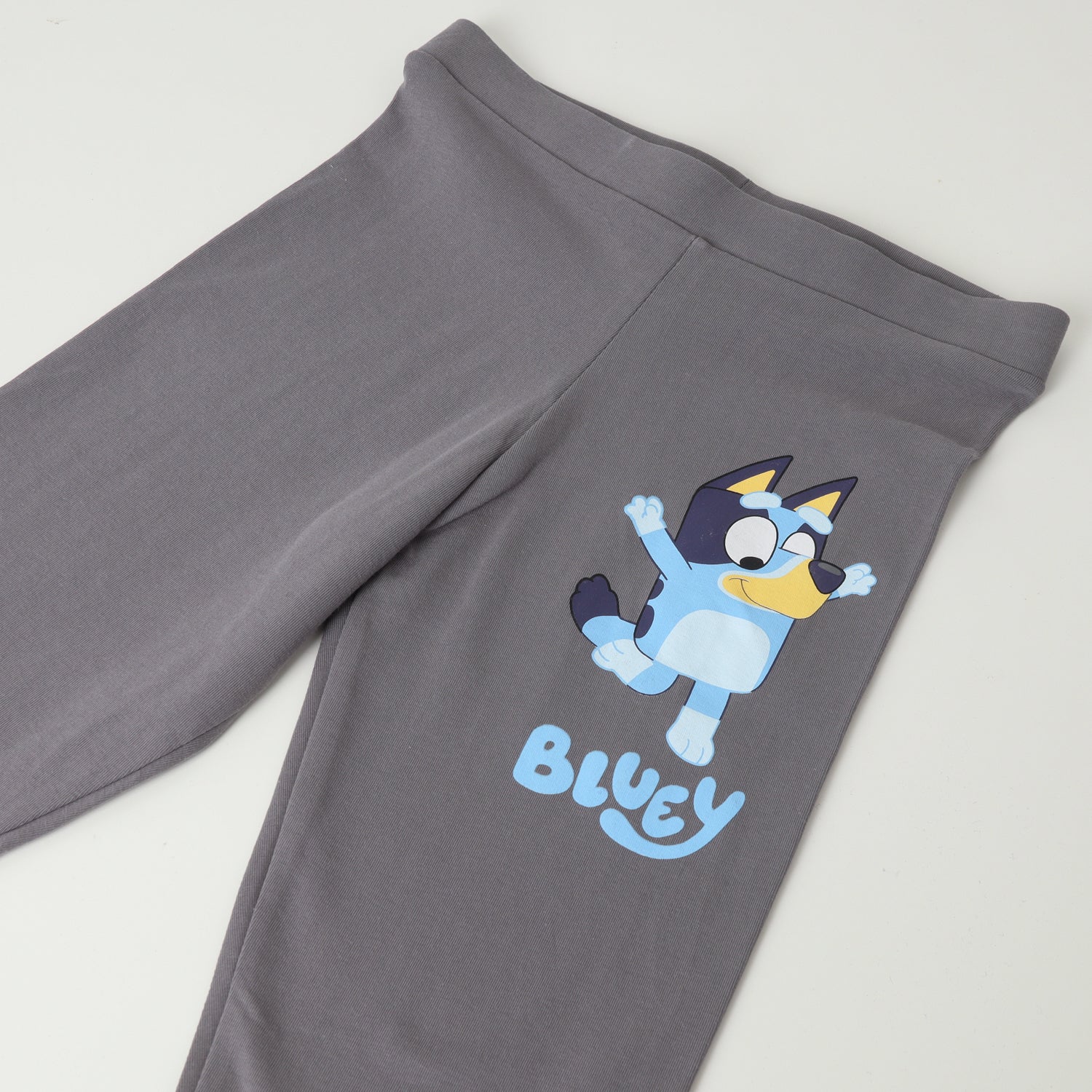 Conjunto Niña Full Print Blanco Bluey