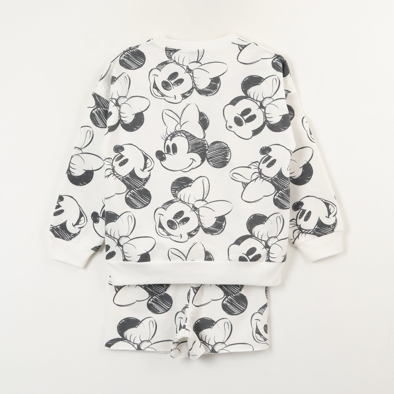 Conjunto Comfy Niña Minnie Lineal Gris Disney