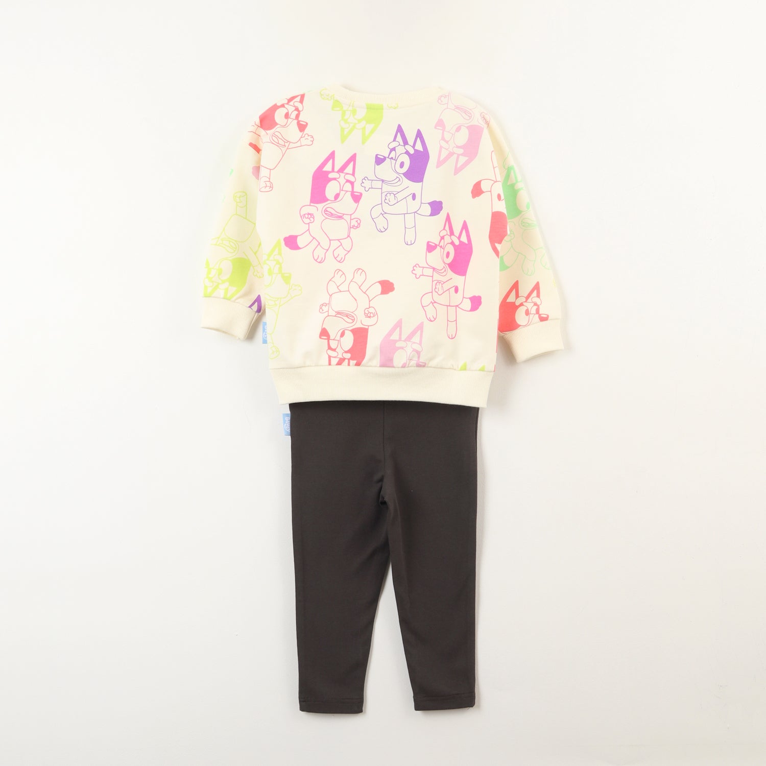 Conjunto Niña Colors Beige Bluey