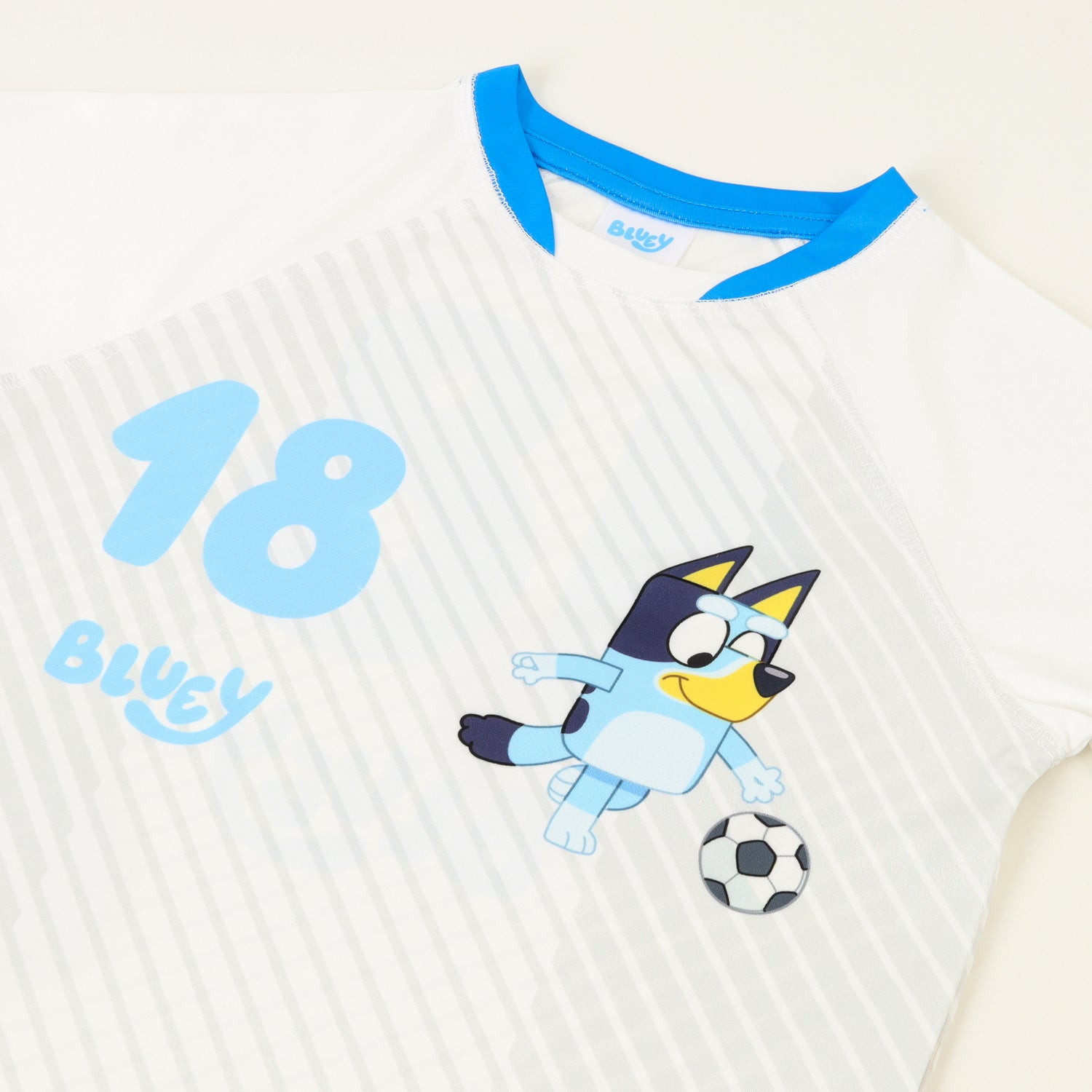 Conjunto Niño Futbol Blanco Bluey