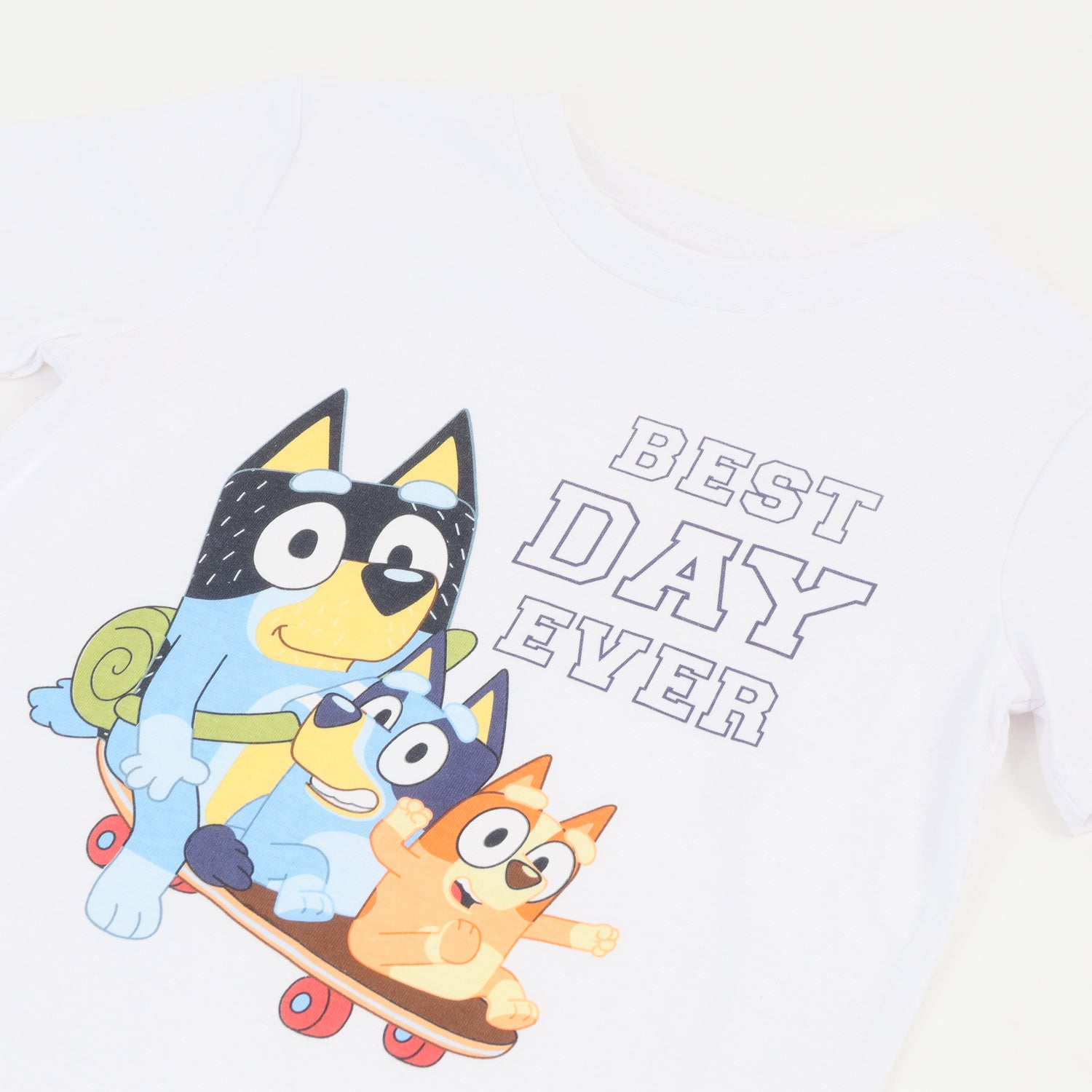 Conjunto Niño Blanco Skate Bluey