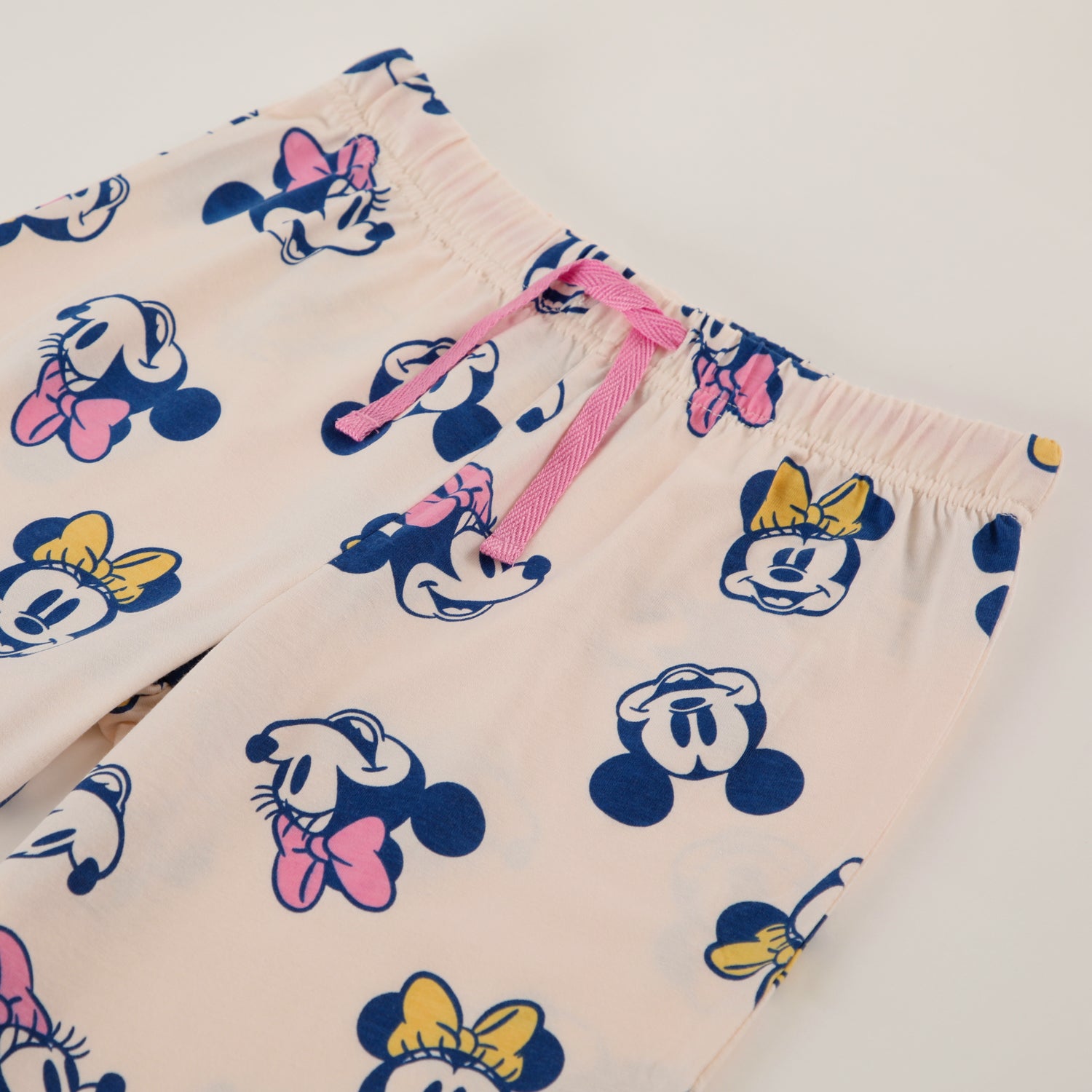 Conjunto Pijama Buzo Niña Minnie Faces Beige Disney