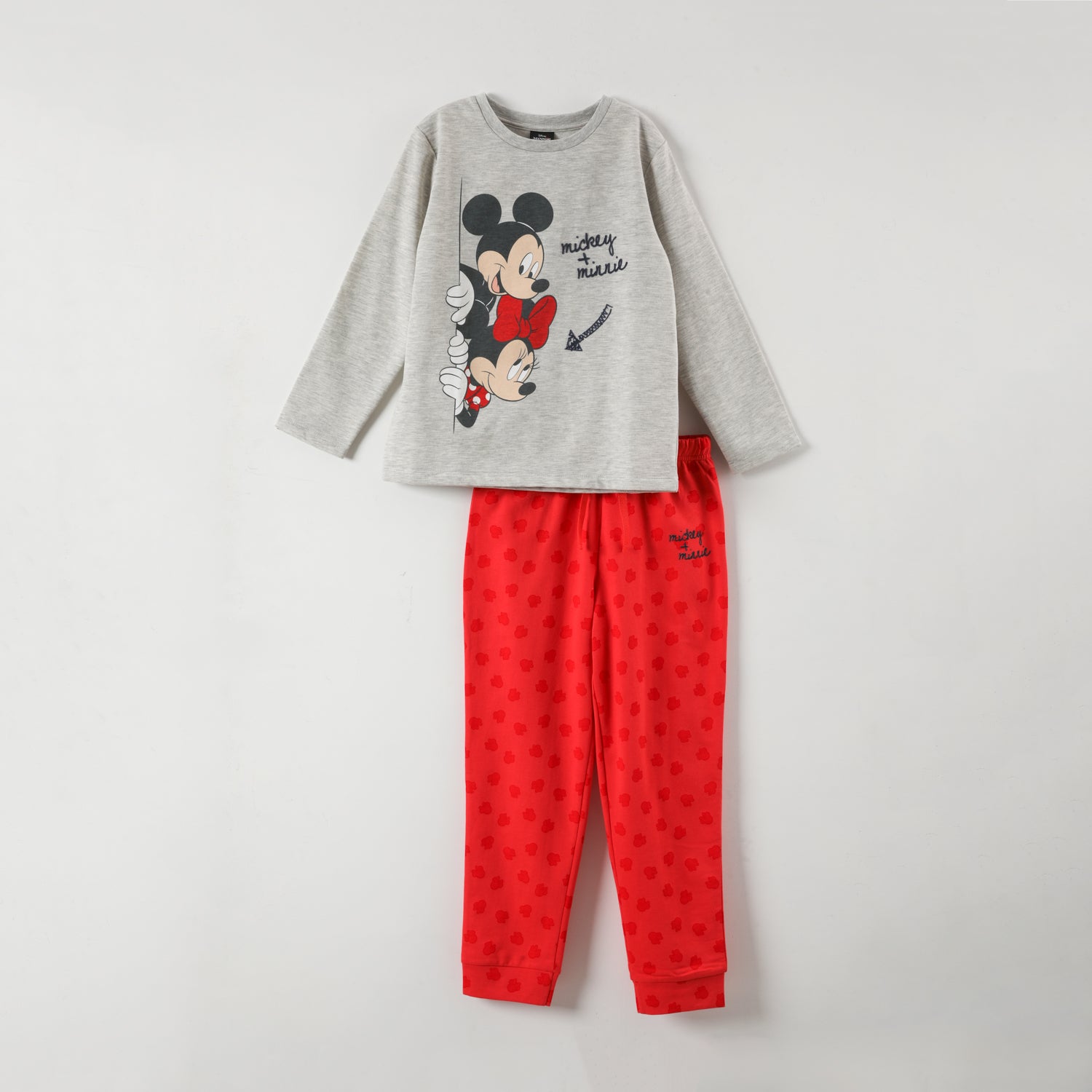 Conjunto Pijama Niña Minnie Plus Love Rojo Disney
