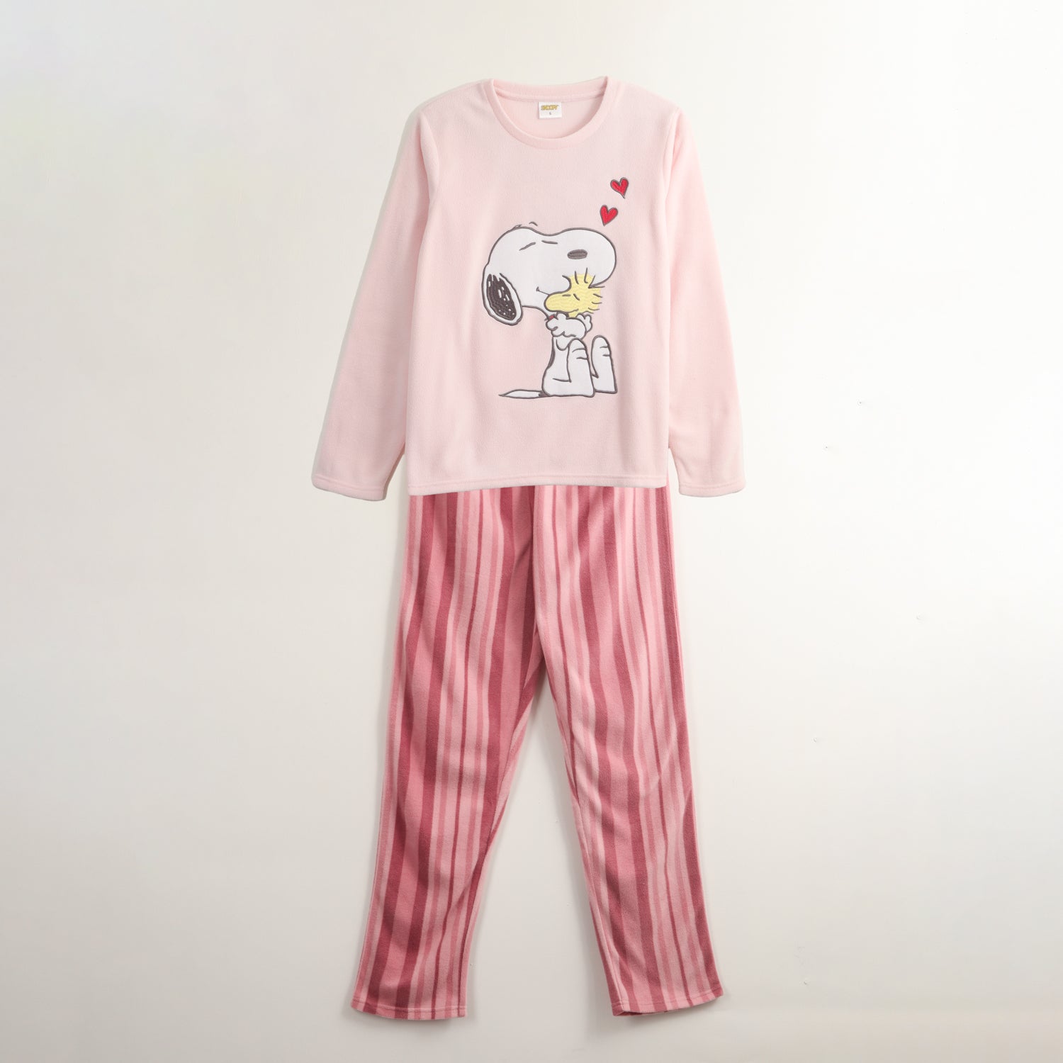Pijama Polar Mujer Abrazo Rosado Snoopy