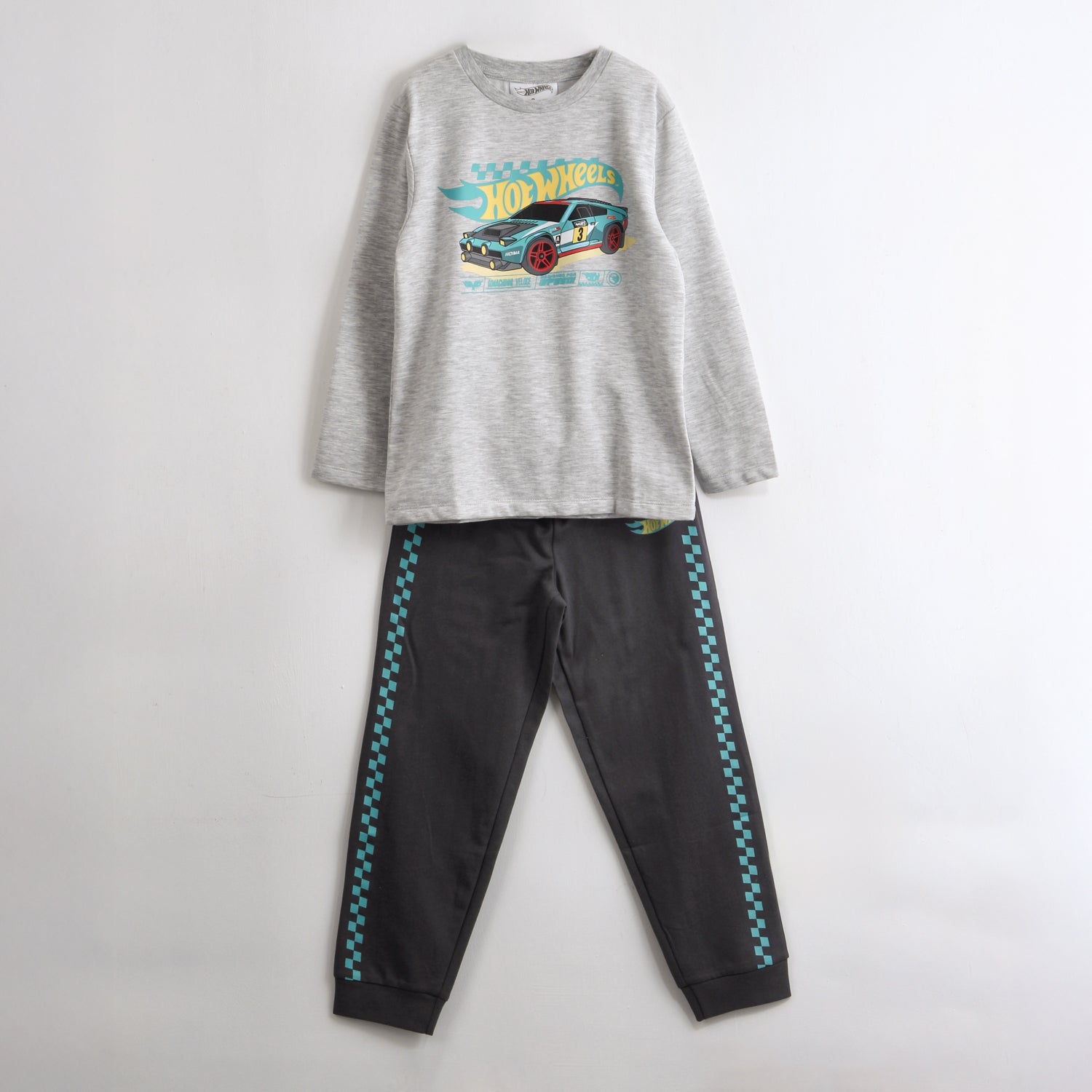 Pijama Manga Larga Niño Auto Gris Hot Wheels - Pijamas Chile | The Brands Club cl