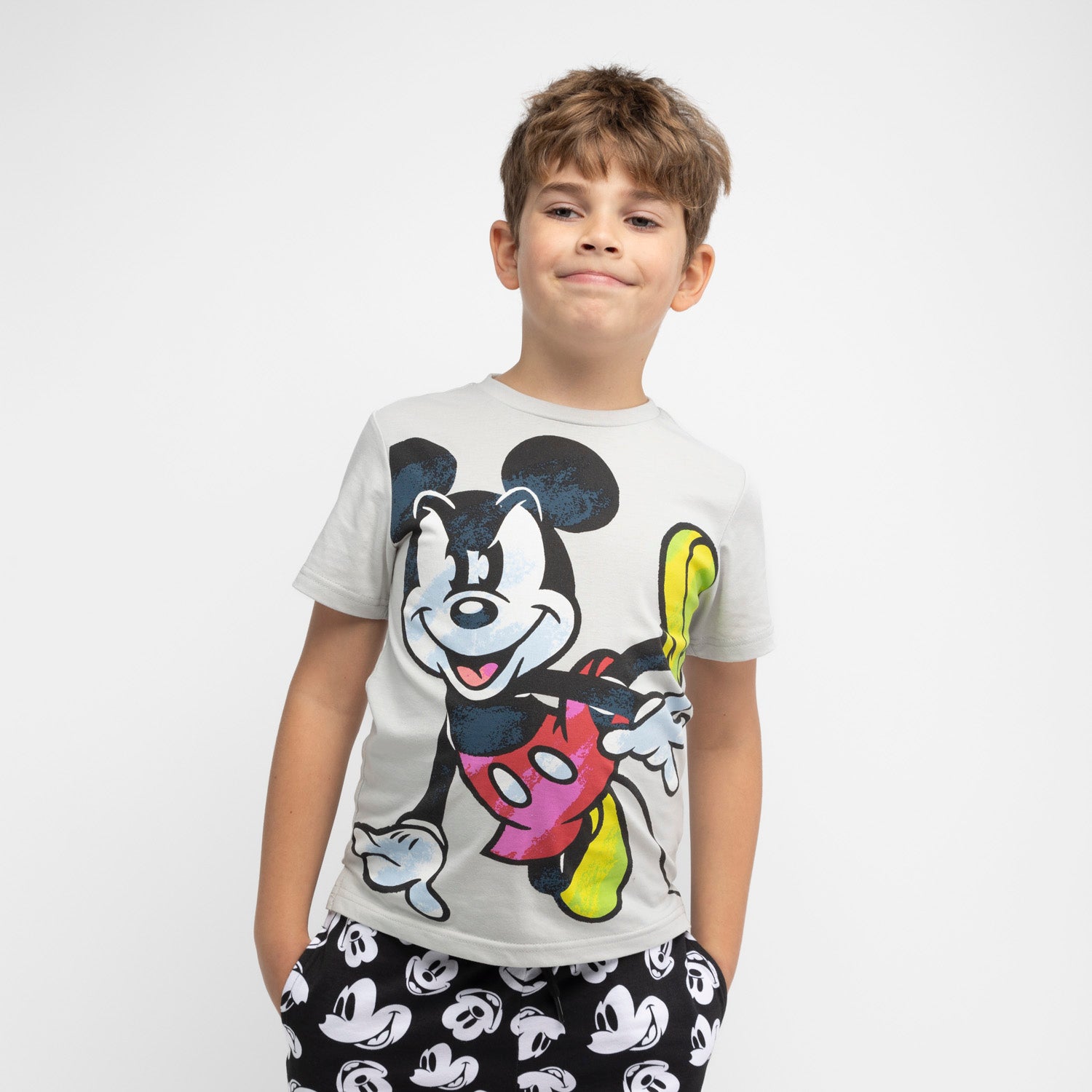 Polera Manga Corta Niño Personaje Mickey Gris Disney - Poleras Chile | The Brands Club cl