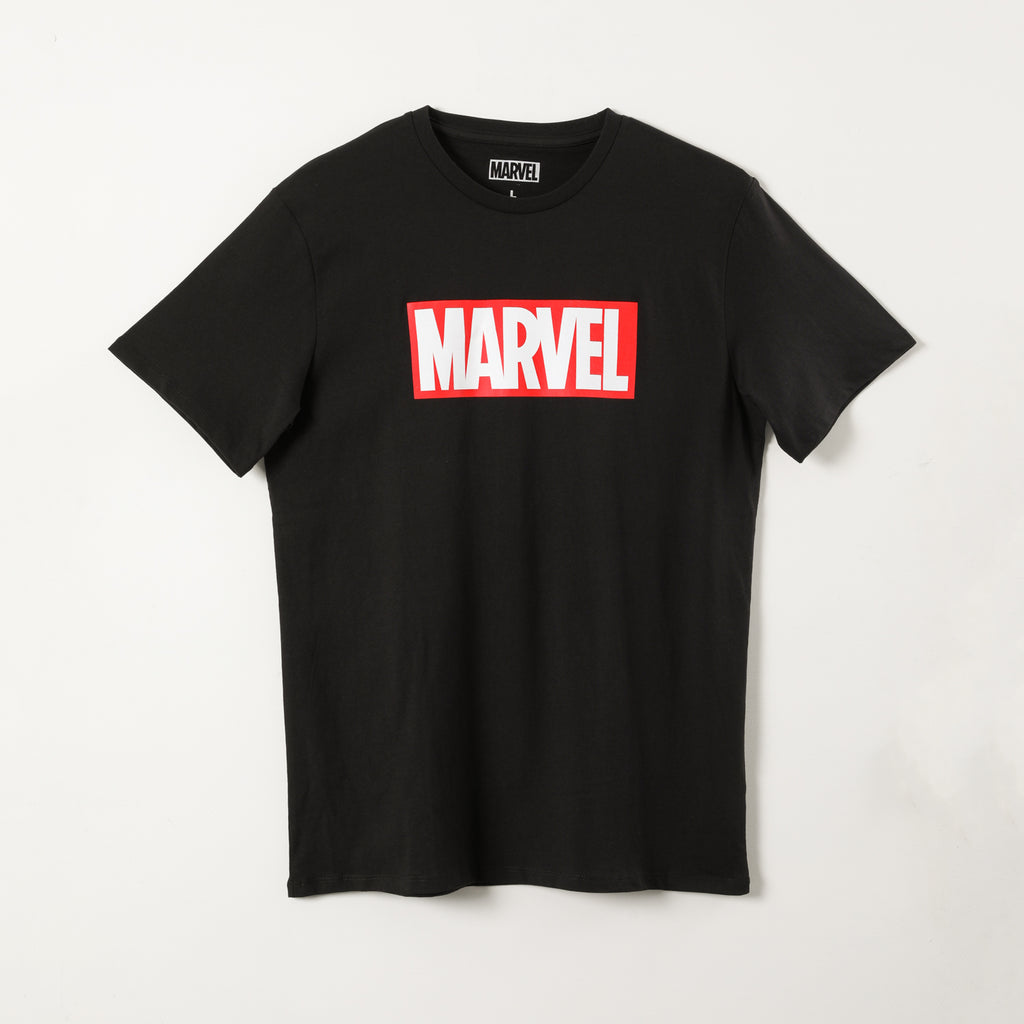 Polera Manga Corta Hombre Logo Marvel Comics Negro