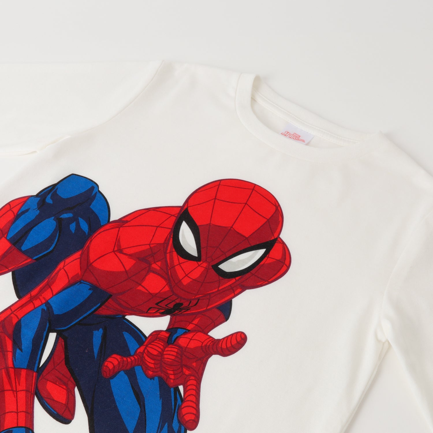 Polera Manga Larga Niño Spiderman Iconic Pose Blanco Marvel
