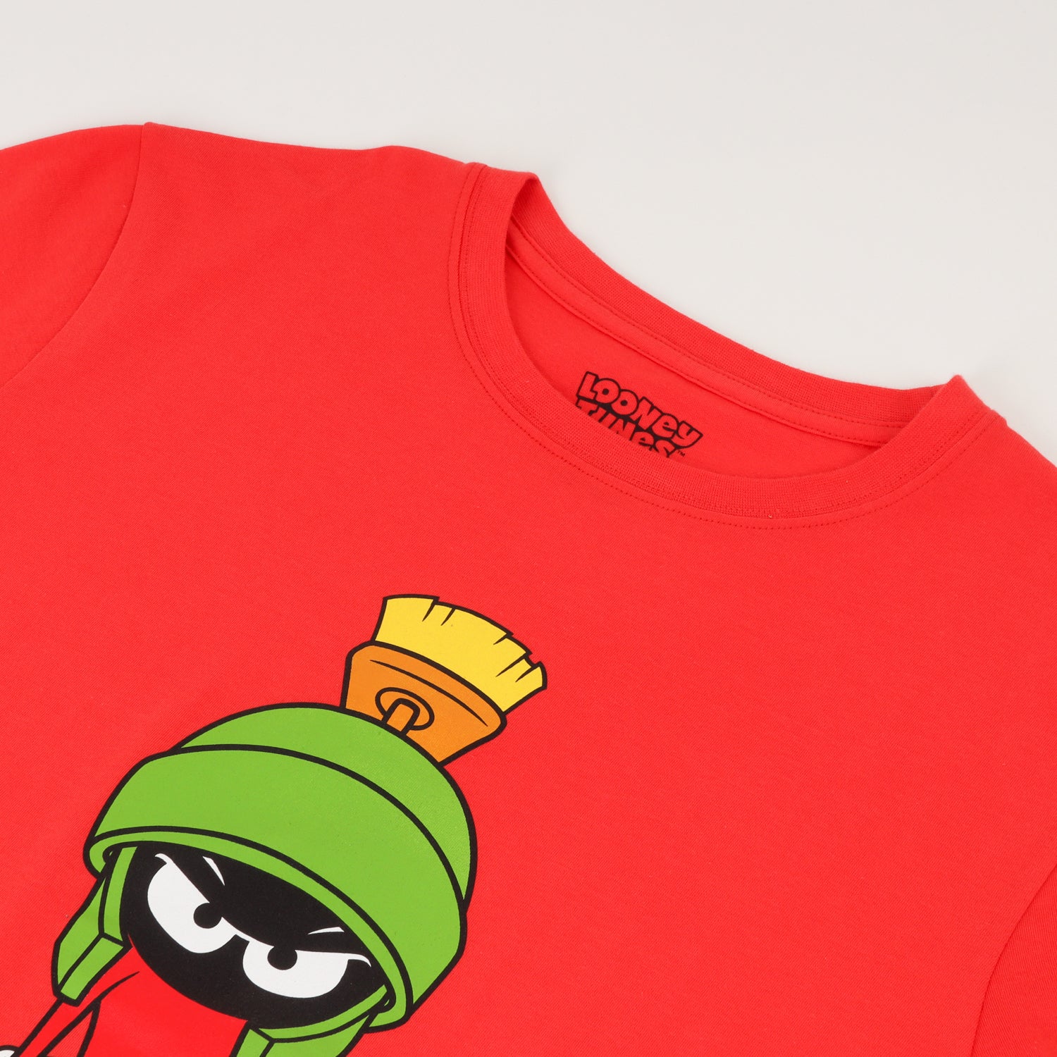 Polera Manga Corta Hombre Marvin Rojo Looney Tunes