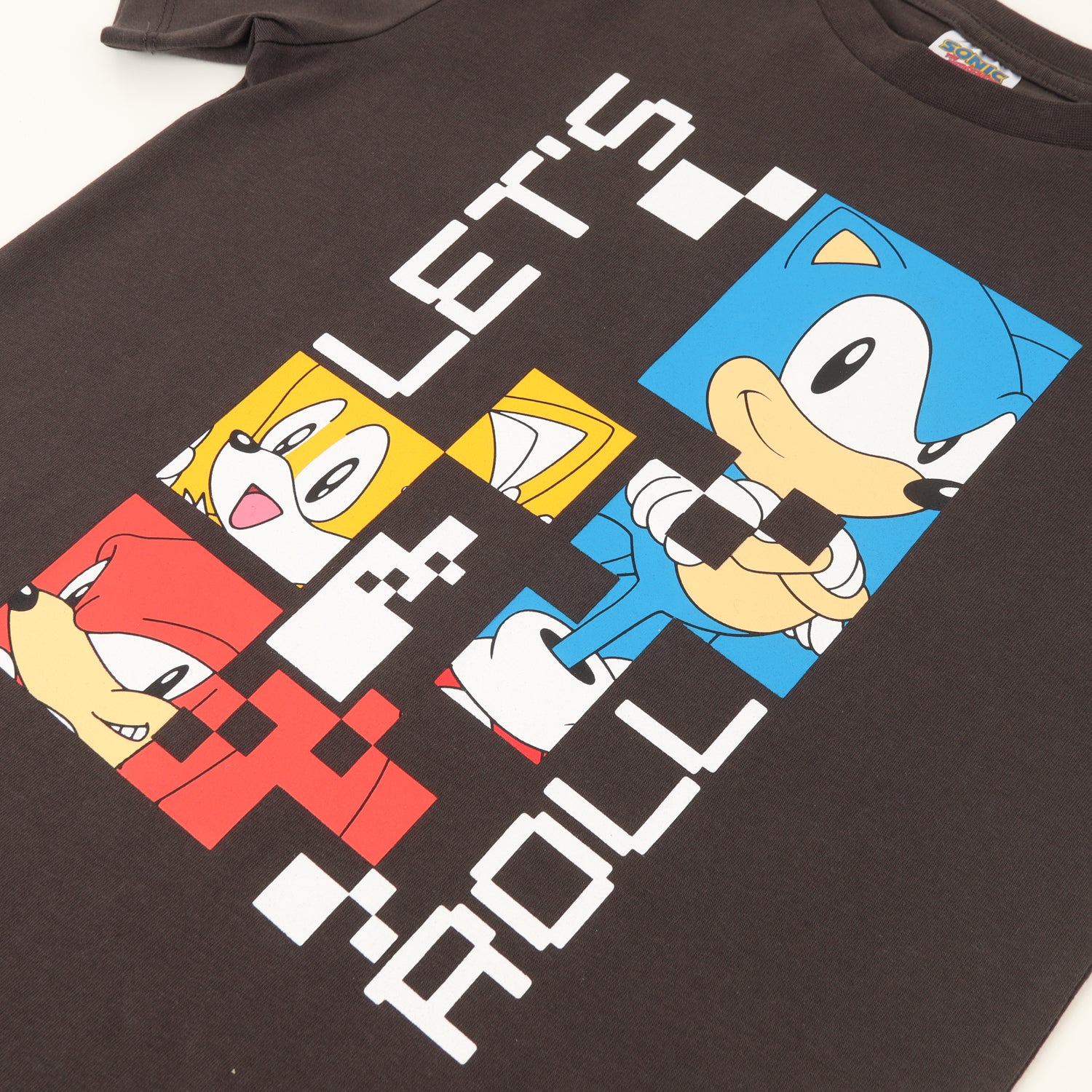 Polera Manga Corta Niño Lets Gris Miles Knuckles Y Sonic