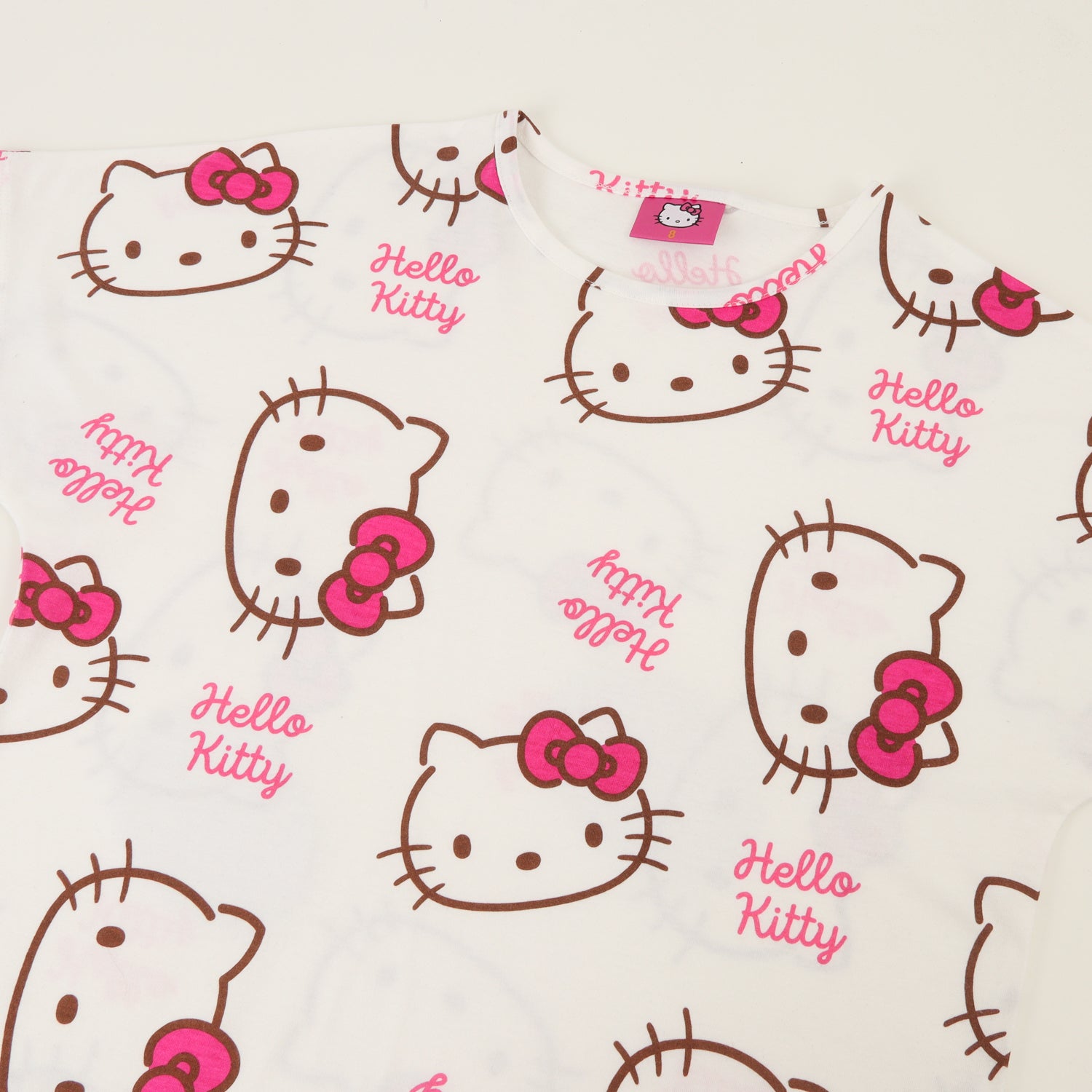 Polera Manga Corta Niña Blanco Full Print Hello Kitty