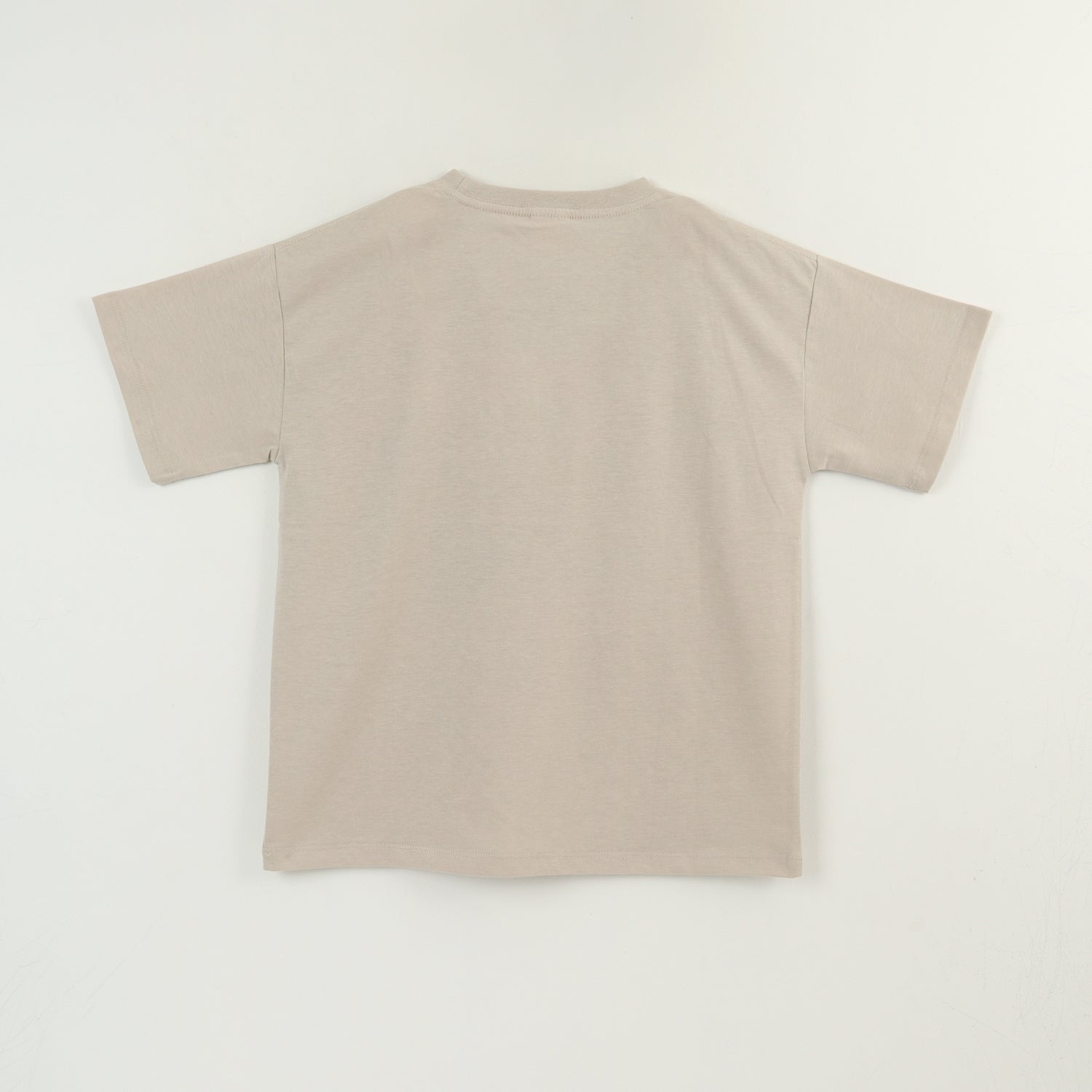 Polera Manga Corta Niño Beige Avengers Marvel