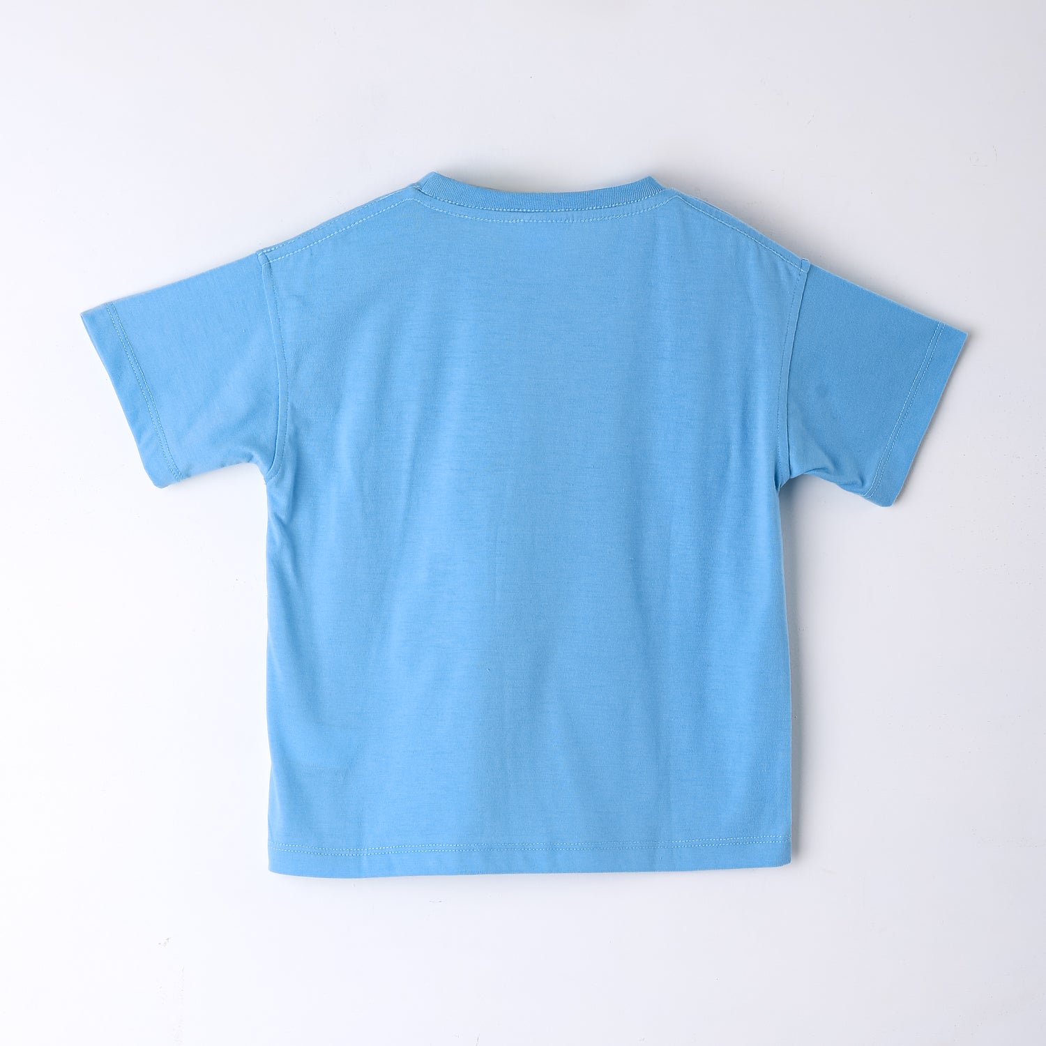 Polera Manga Corta Niño Outline Celeste Bluey