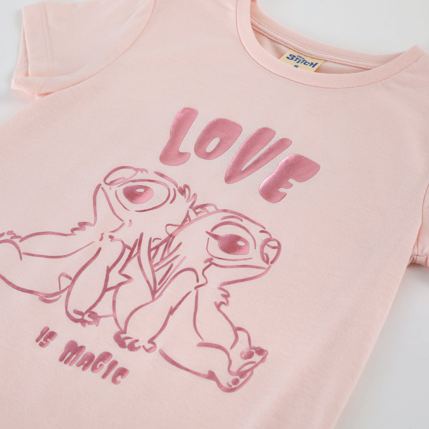 Polera Manga Corta Niña Love Is Magic Rosado Disney