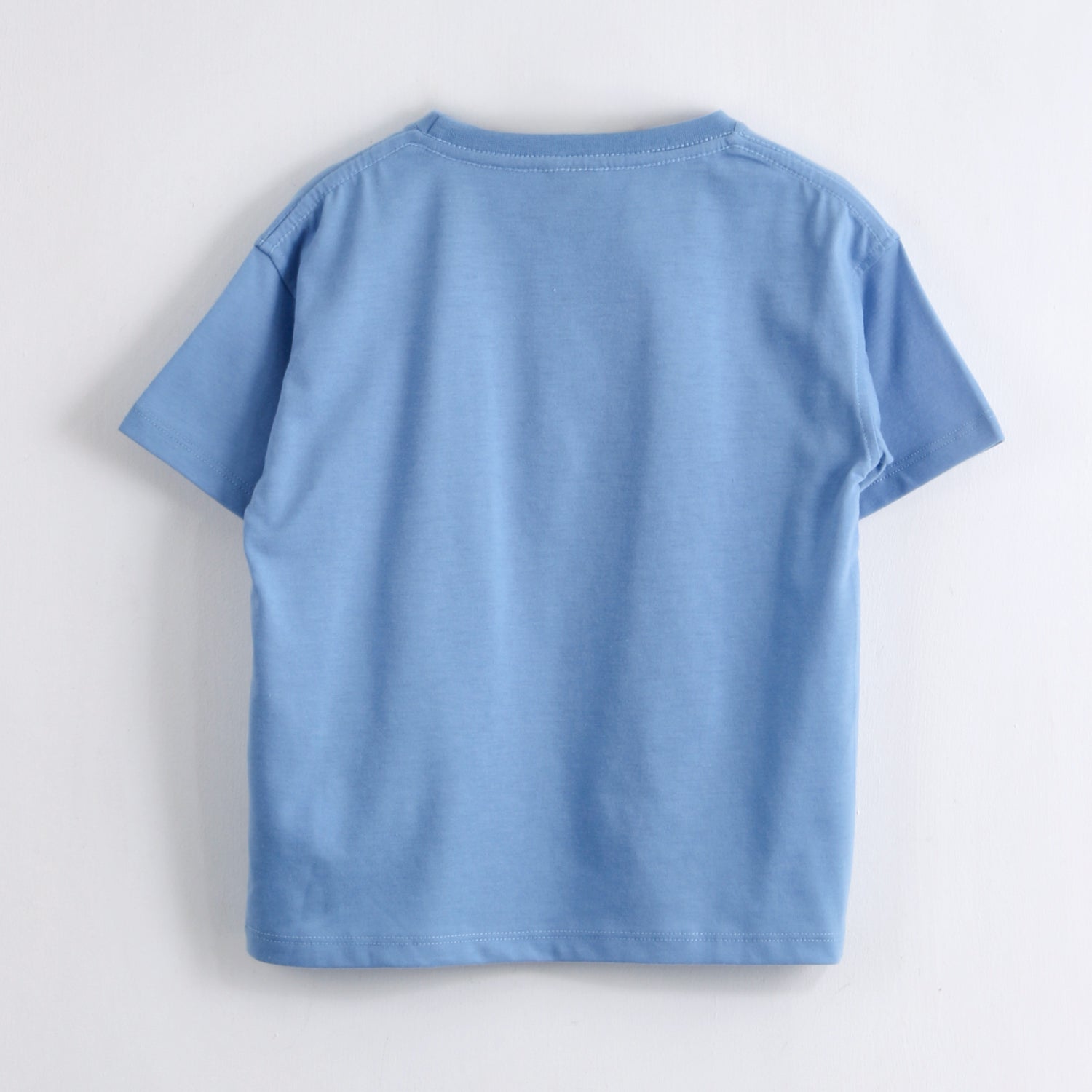 Polera Manga Corta Niño Pose Mickey Celeste Disney