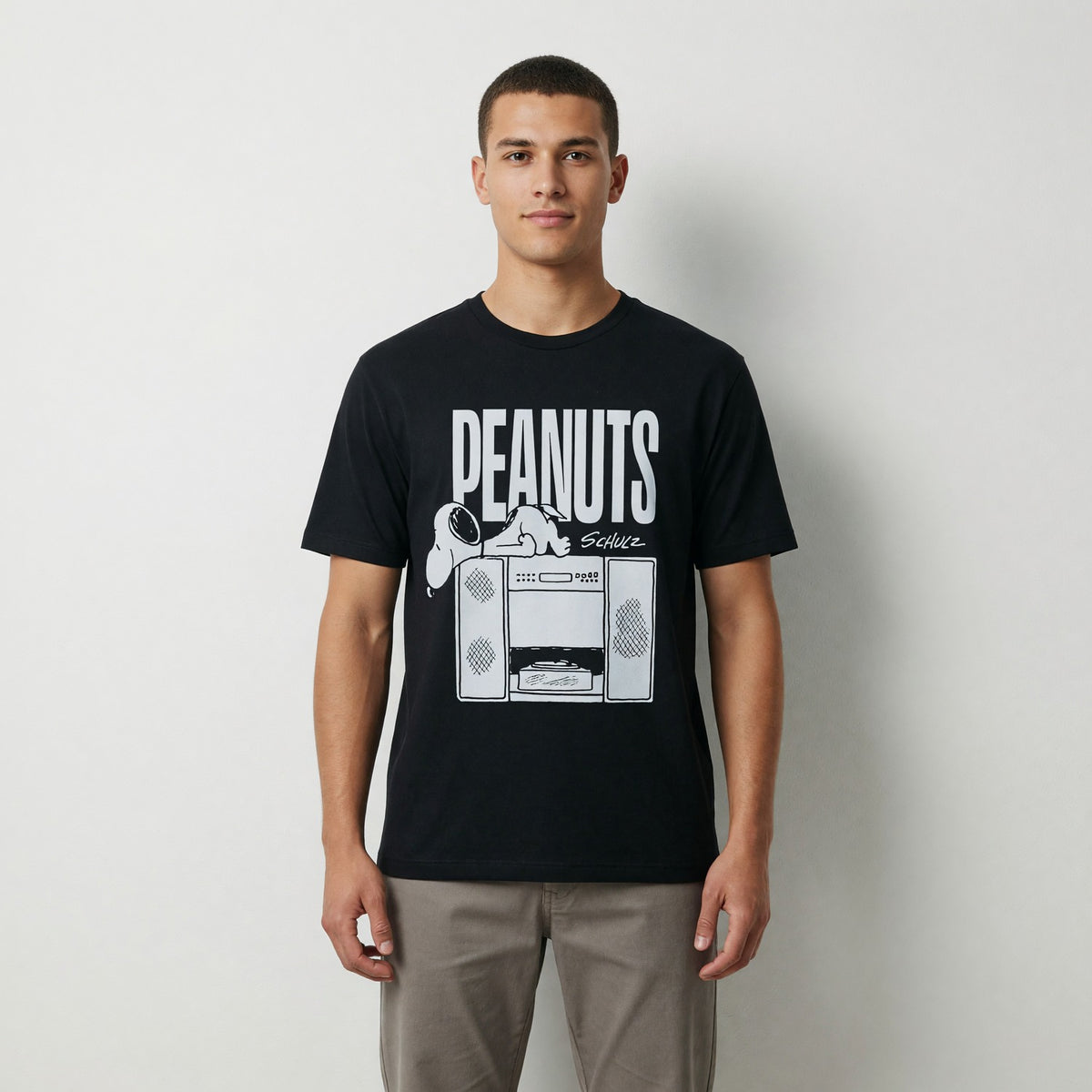 Polera Manga Corta Hombre Snoopy Music Negro - Poleras Chile | The Brands Club cl