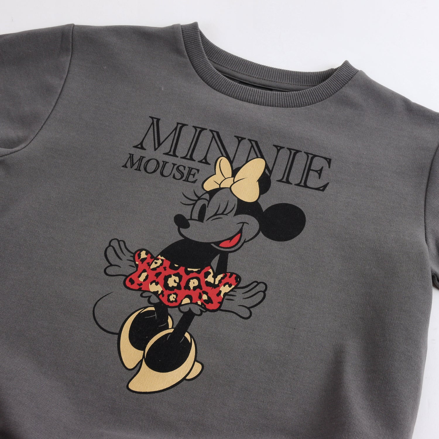 Polerón Cerrado Niña Folia Minnie Gris Disney