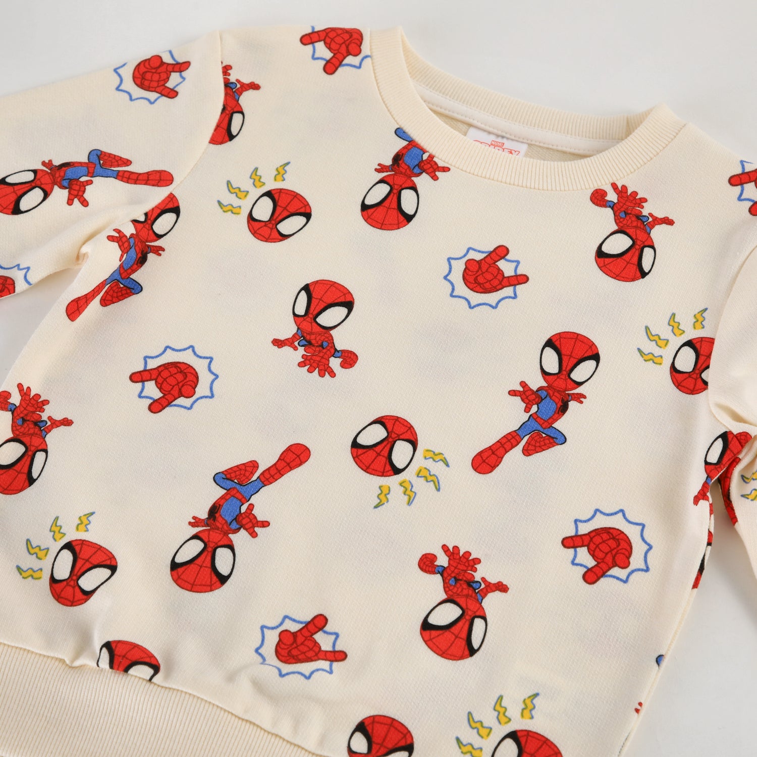 Polerón Cerrado Niño Full Print Spidey Crema Marvel