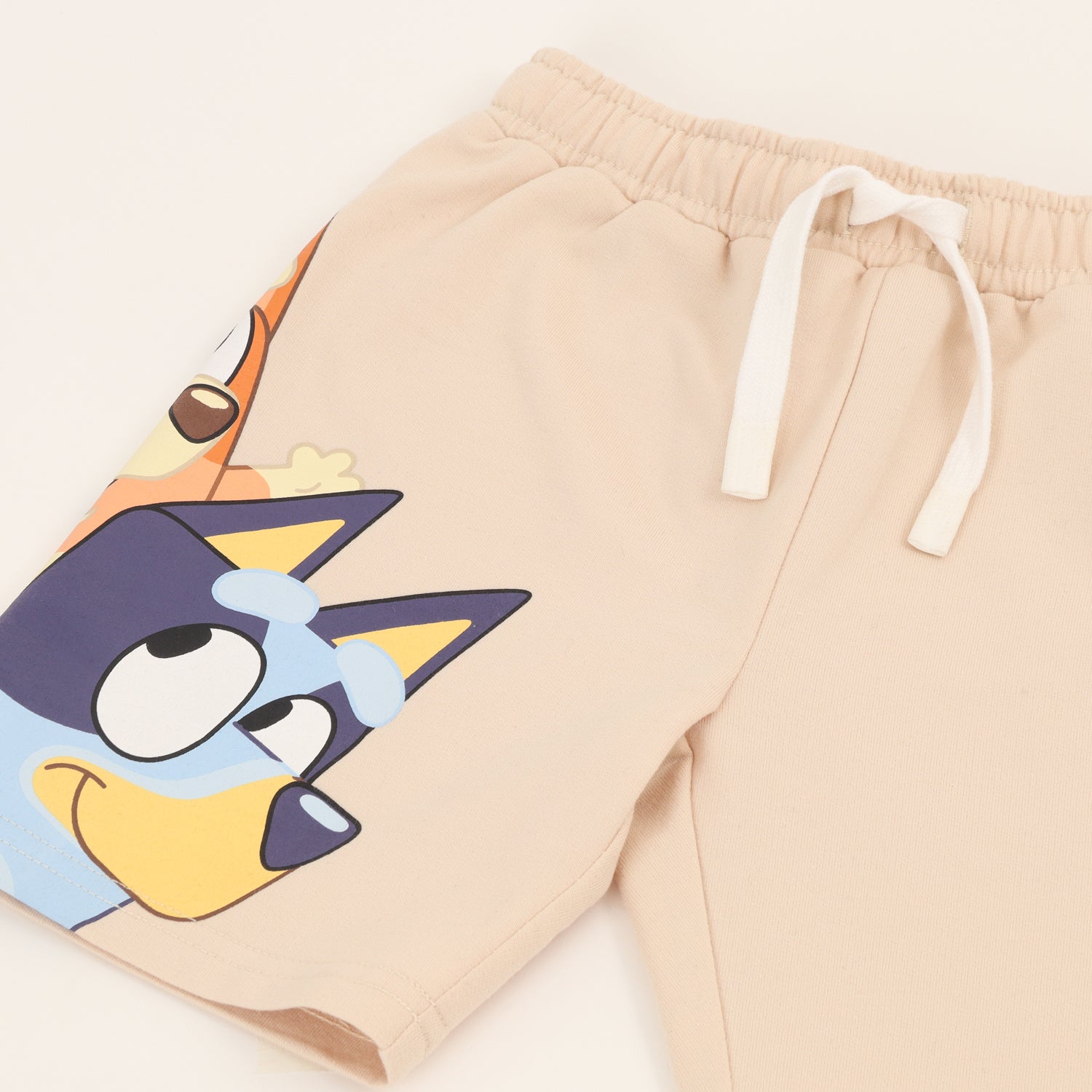 Short Cordón Niño Beige Friends Bluey