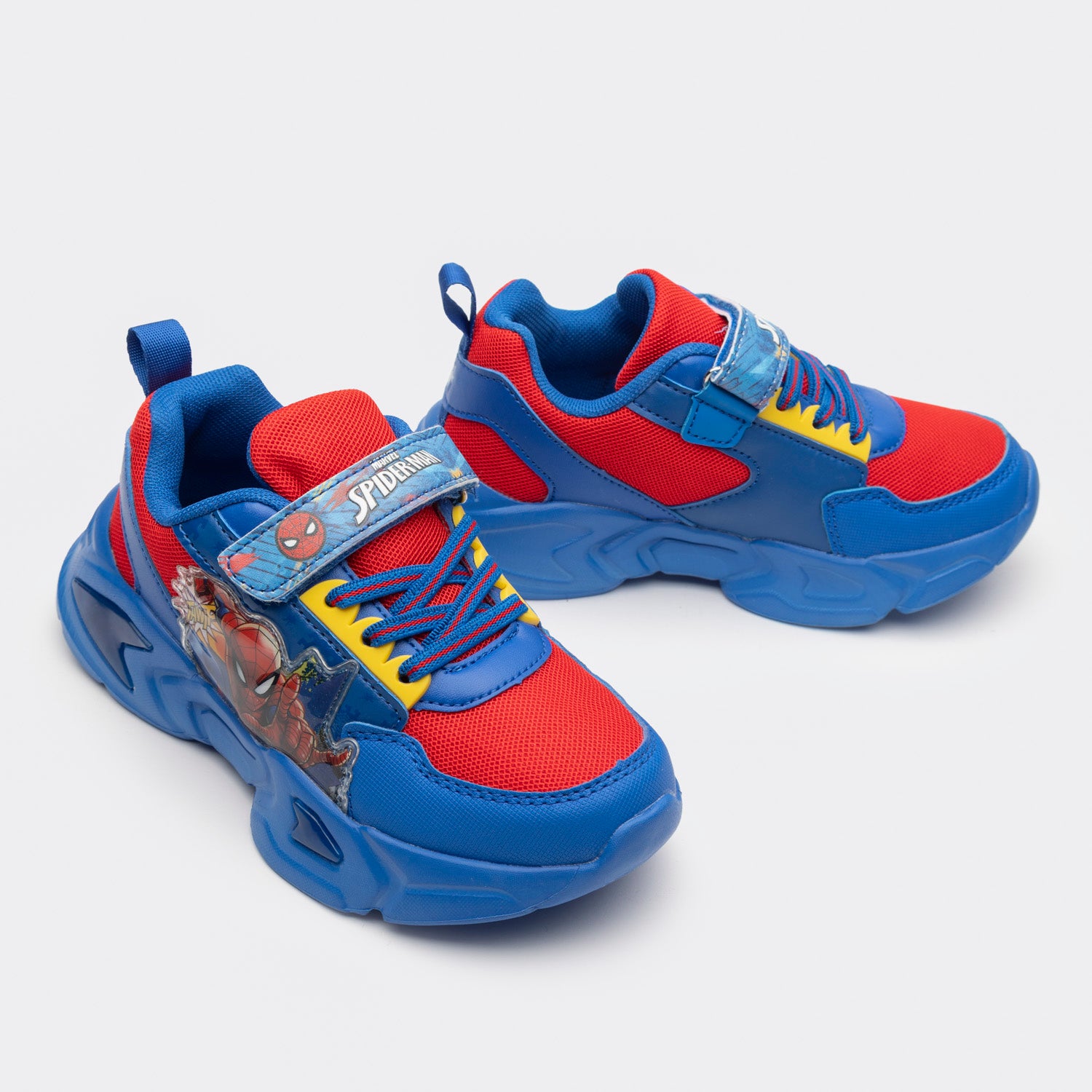Zapatilla Con Luces En Personaje Niño Spiderman Ojos Azul Marvel