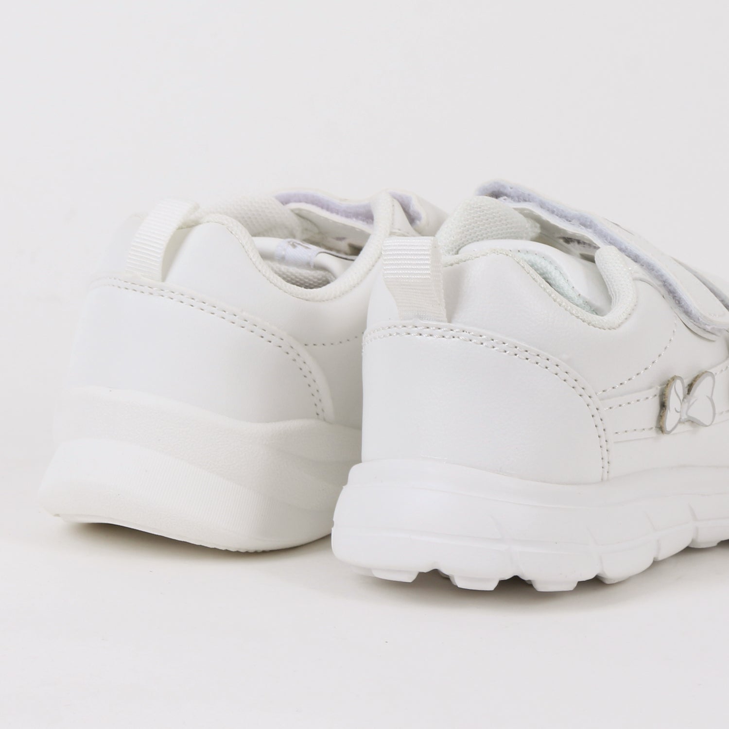 Zapatilla Escolar Niña Cintas Minnie Mouse Blanco Disney - Zapatillas Chile | The Brands Club cl