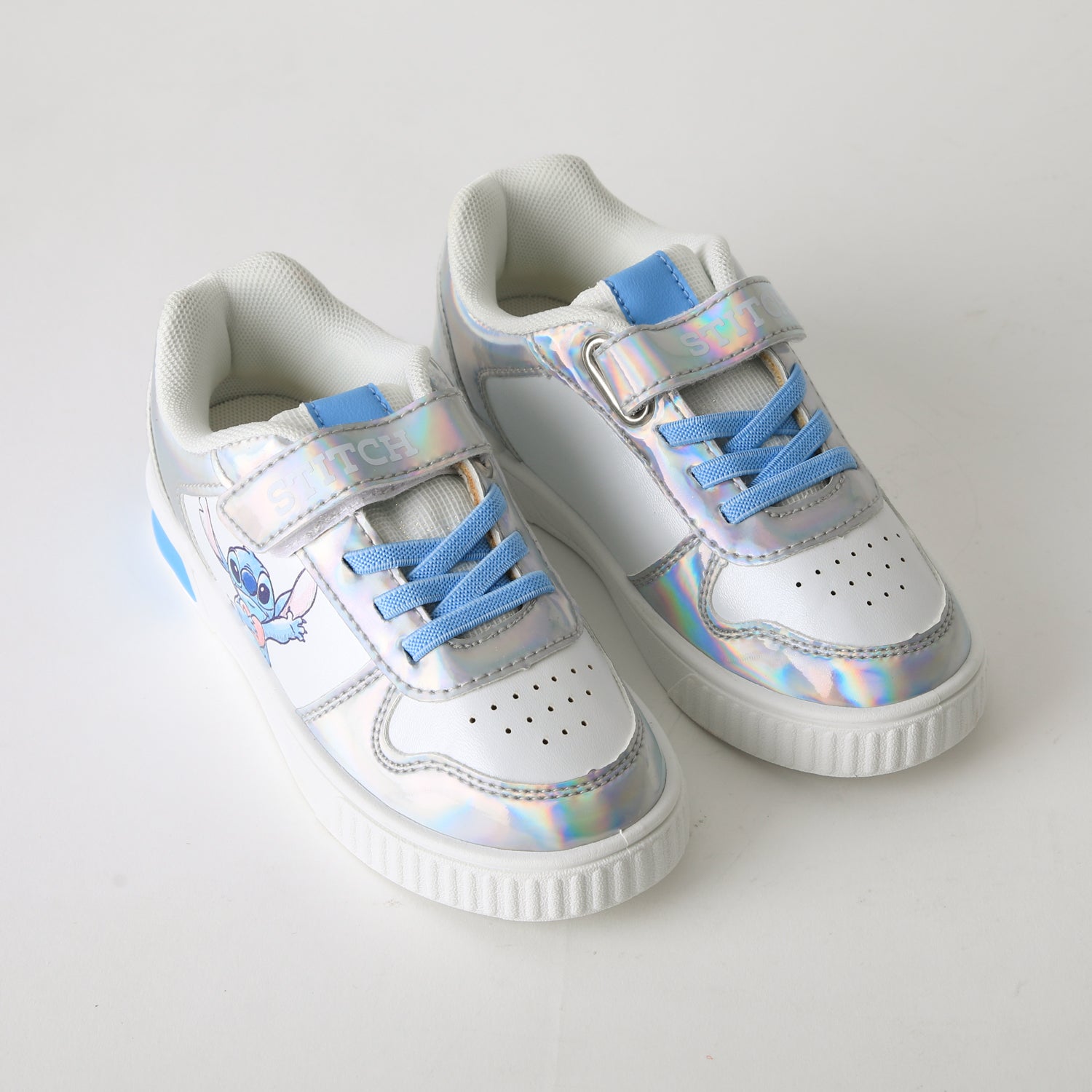 Zapatilla Luces Niña Corazón Lilo & Stitch Blanco Disney - Zapatillas Chile | The Brands Club cl