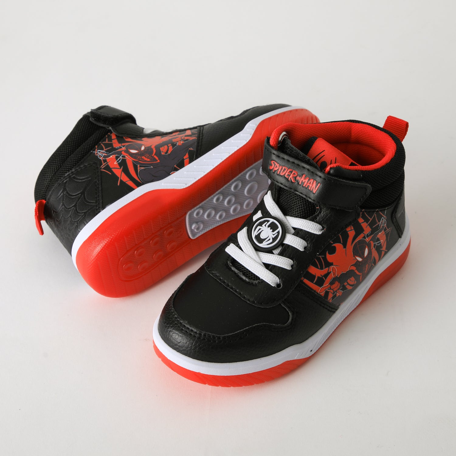 Zapatilla Caña Alta Niño Luces Spiderman Negro Marvel