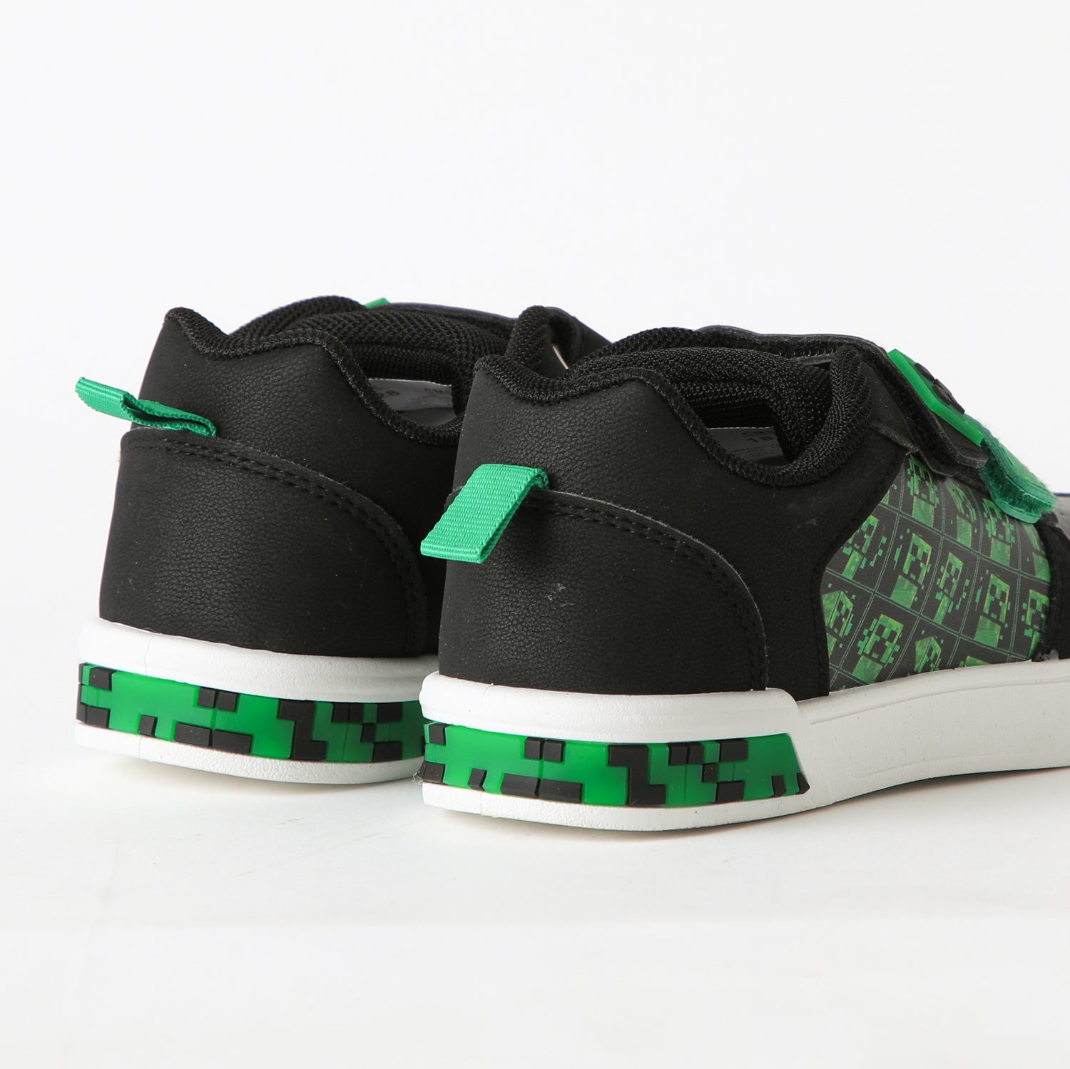 Zapatilla Luces Niño Velcro Print Negro Minecraft - Zapatillas Chile | The Brands Club cl