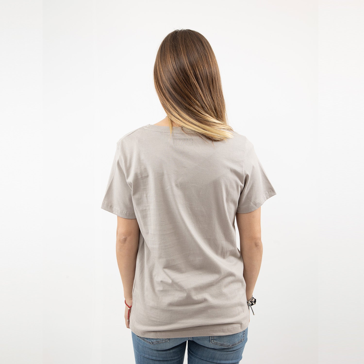 Polera Mujer Strong Gris Marvel