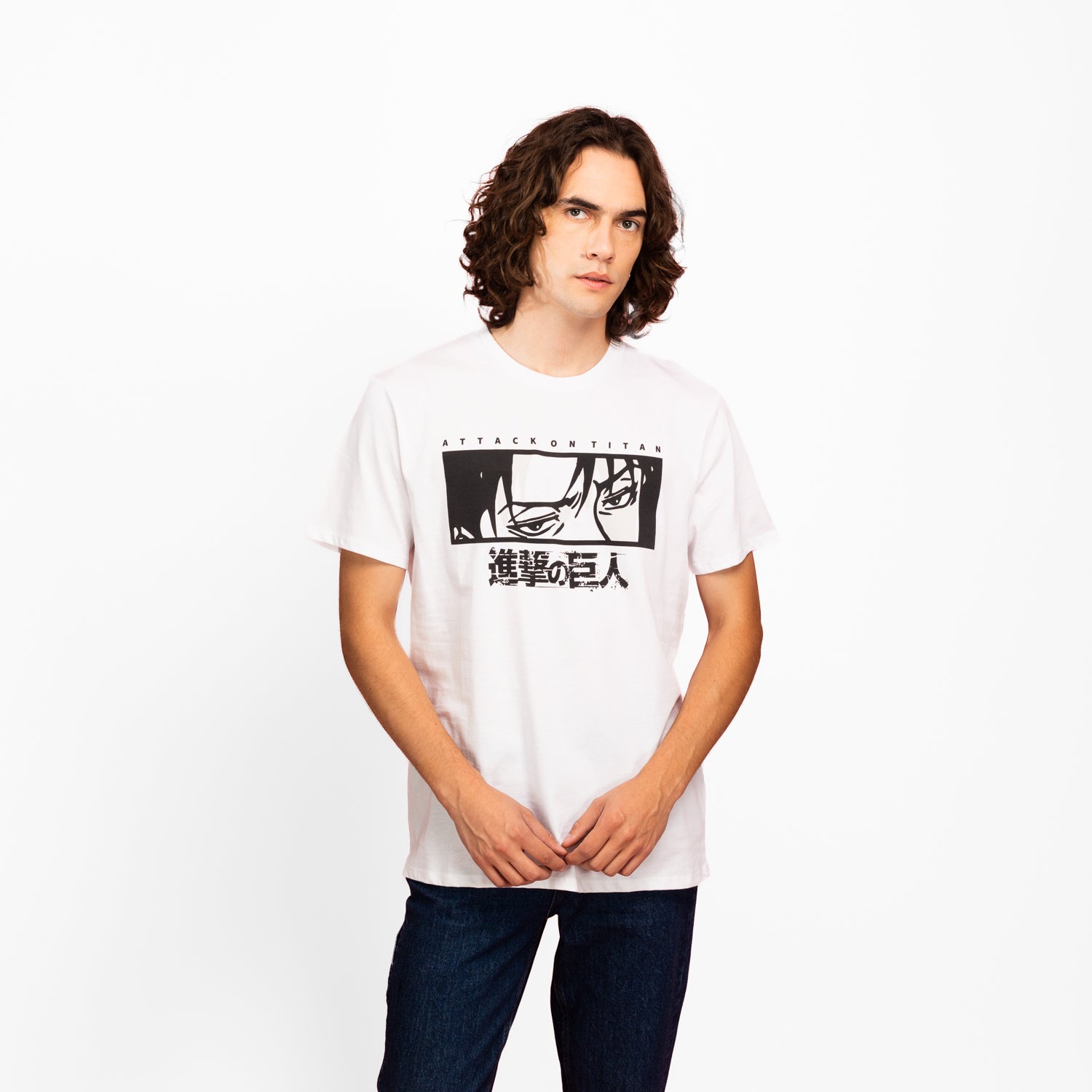 Polera Hombre YOU Attack On Titan Escudo Blanco